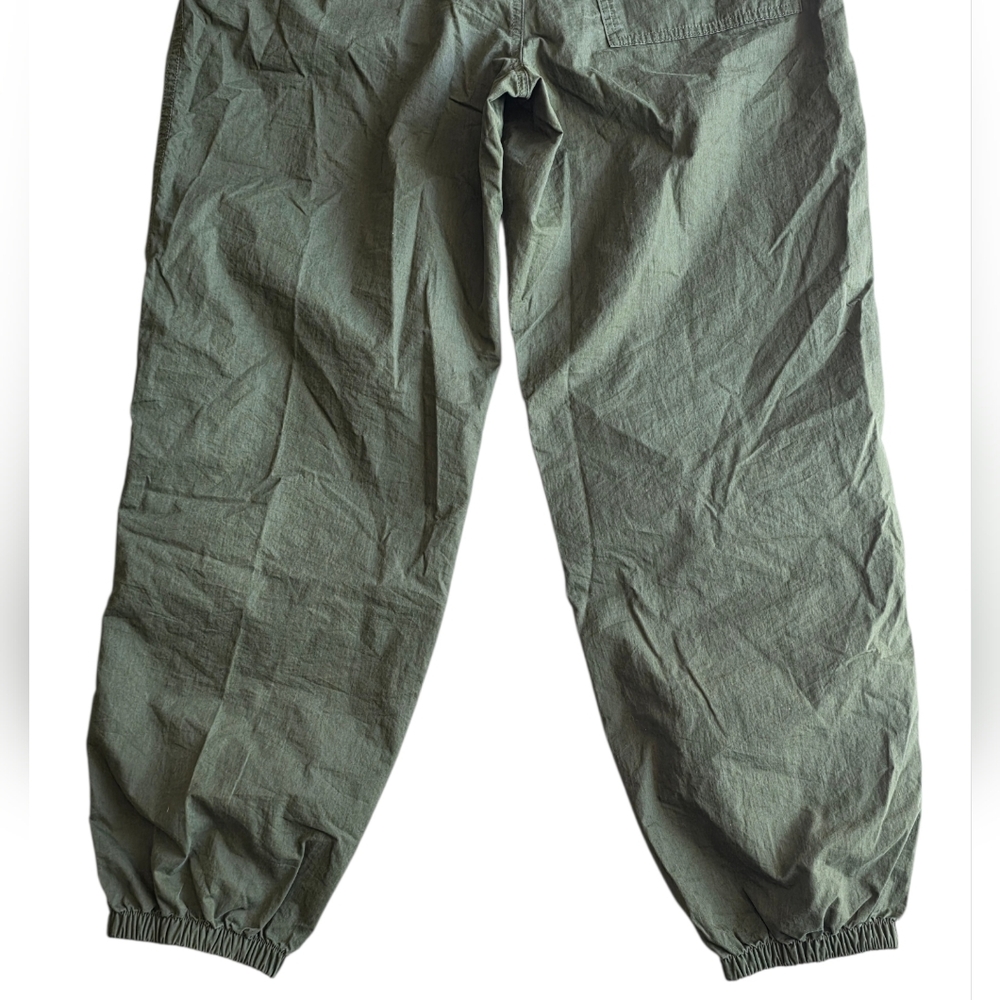 Aritzia Tna Deploy Parachute Pant Dark Green Size Small - Picture 8 of 11